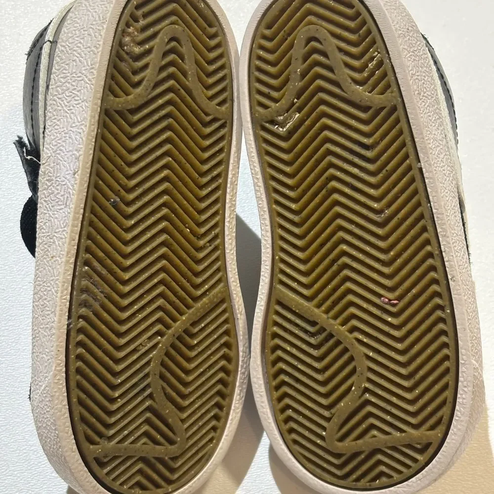 Nike Black Blazer Mid 77  High-Top Sneakers - 7C - Picture 5 of 5